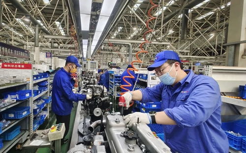 數(shù)智轉(zhuǎn)型激活新動(dòng)能 揚(yáng)州經(jīng)開區(qū)以“強(qiáng)信心、穩(wěn)發(fā)展”引領(lǐng)產(chǎn)業(yè)變革